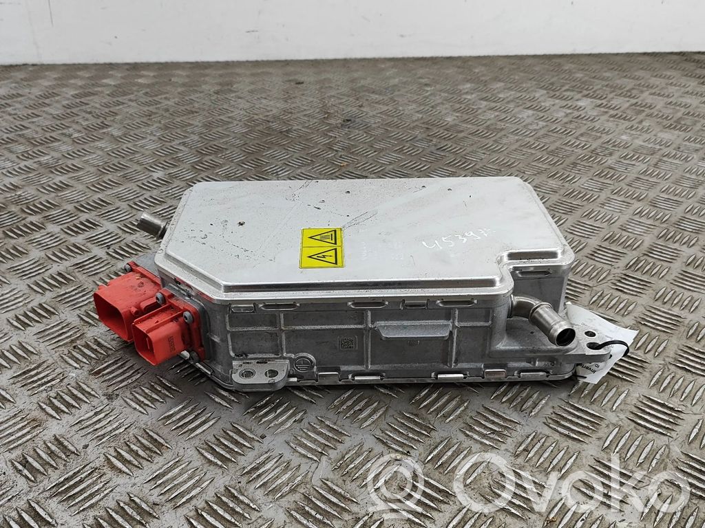 Polestar 2 Inversor/convertidor de voltaje 