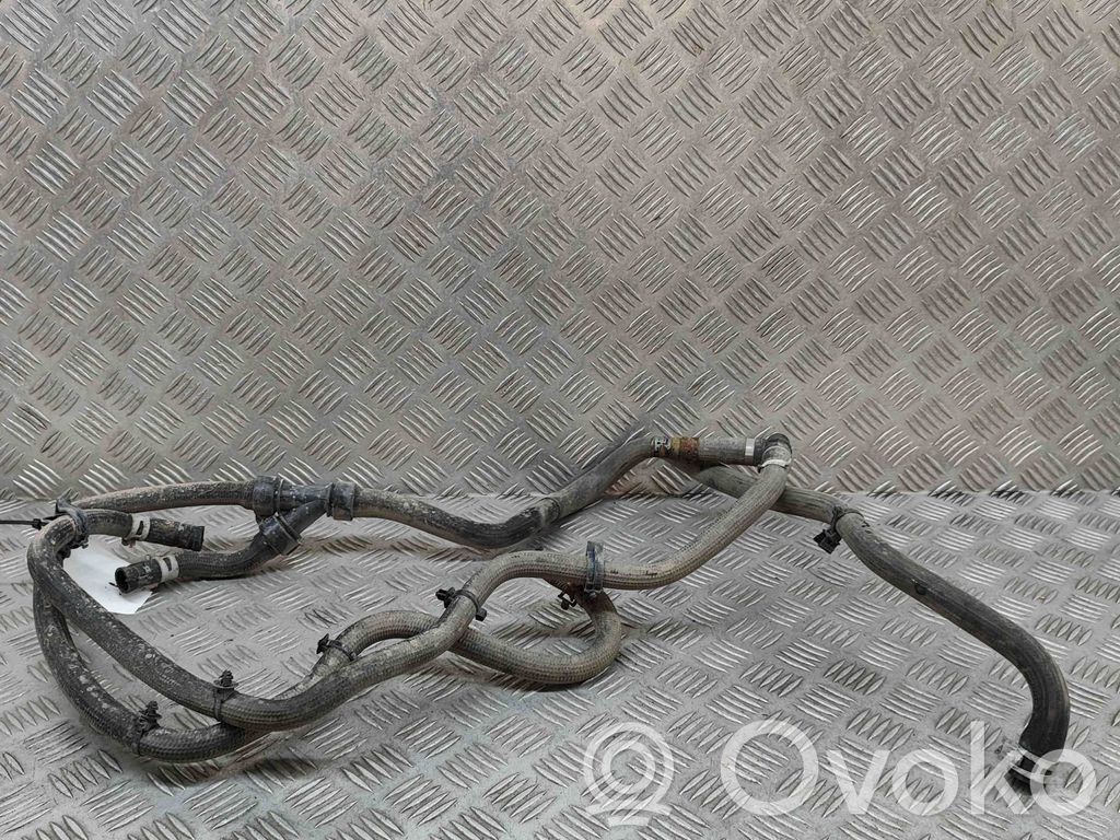 Engine coolant pipe/hose   104769000C