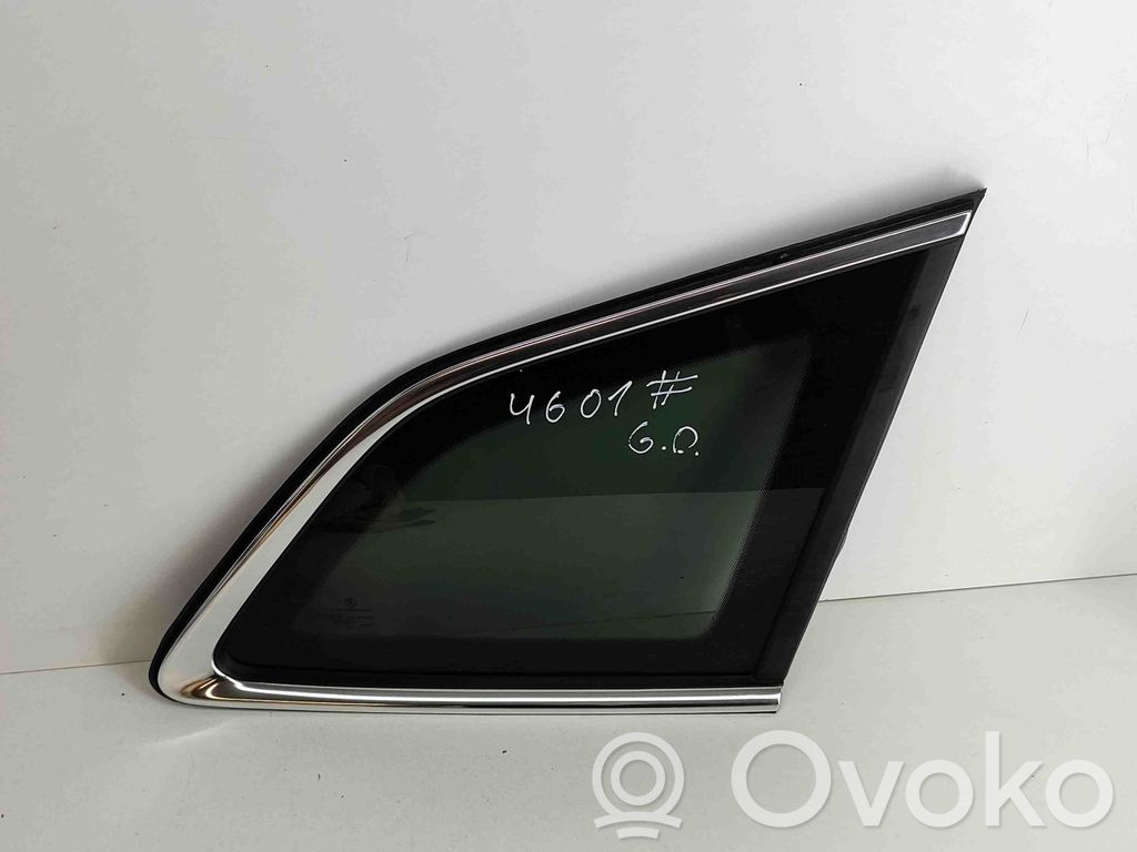 Skoda Enyaq iV Szyba karoseryjna tylna 