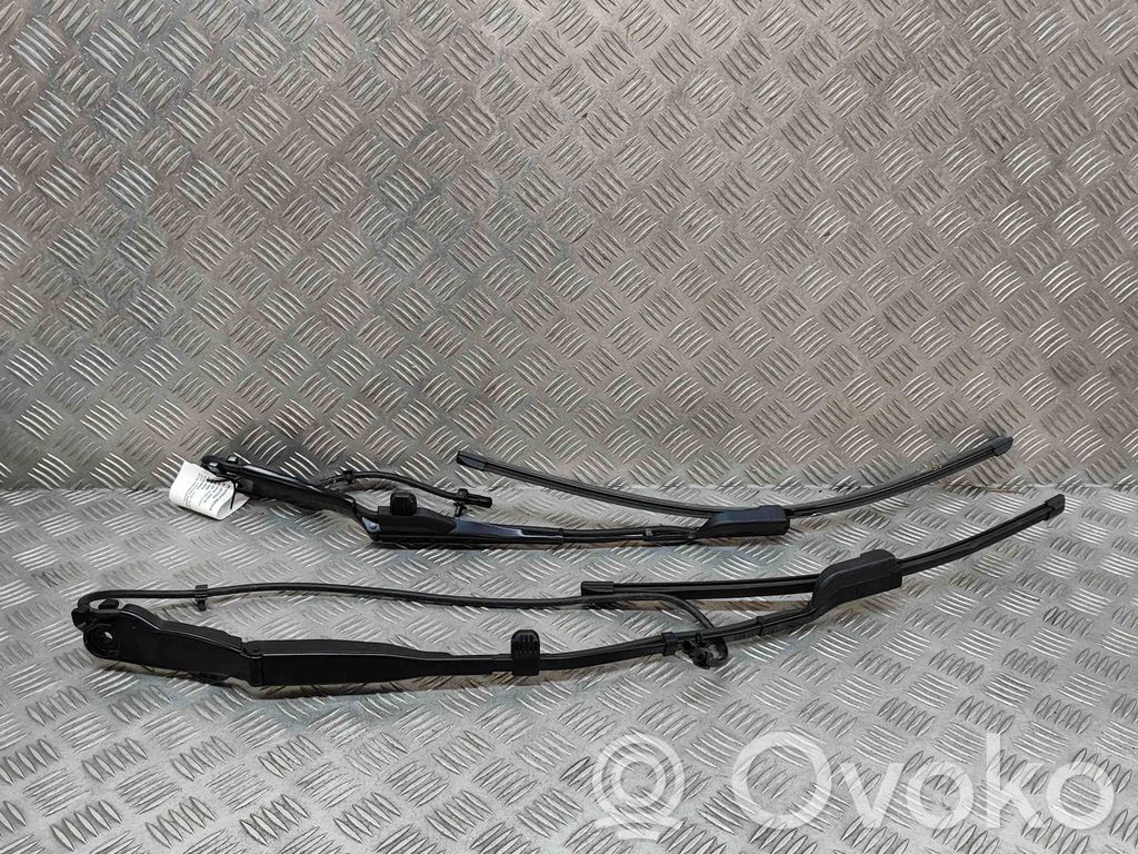 Volvo XC40 Wycieraczka szyby przedniej / czołowej 