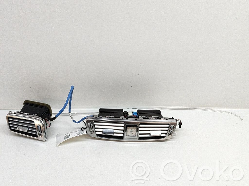 Mercedes-Benz CLS C218 X218 Copertura griglia di ventilazione cruscotto 