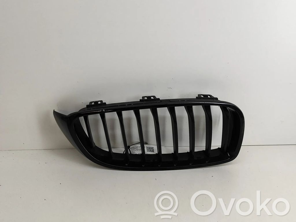 Atrapa chłodnicy / Grill   7294616,7294621,7294814,7294818