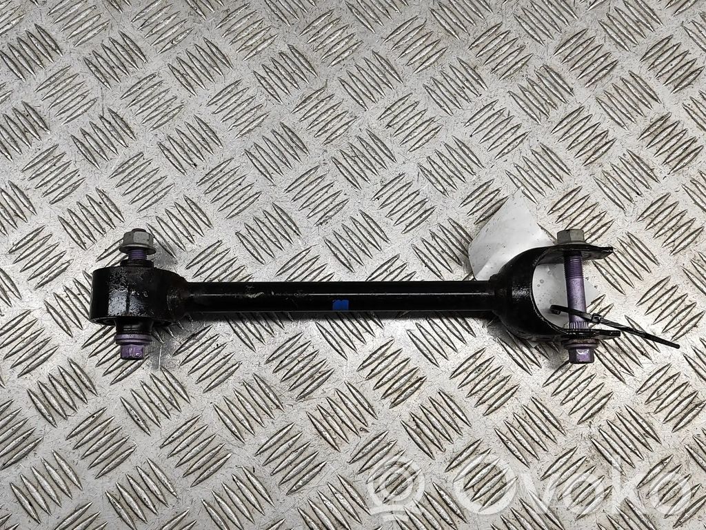 Lexus UX Вилы 