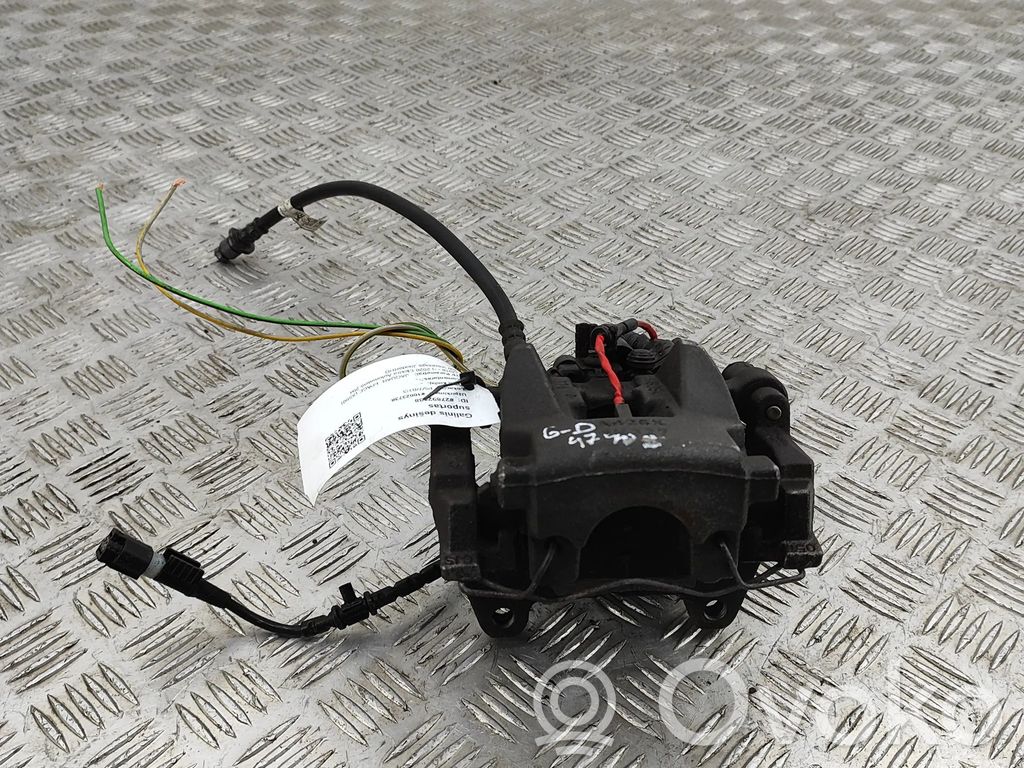 Takajarrusatula   J9D32K328AB,J9D32552AA