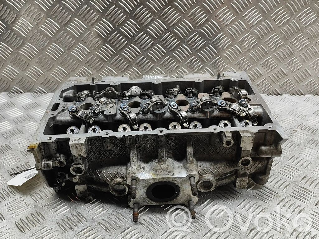 Engine head   04E103404AE