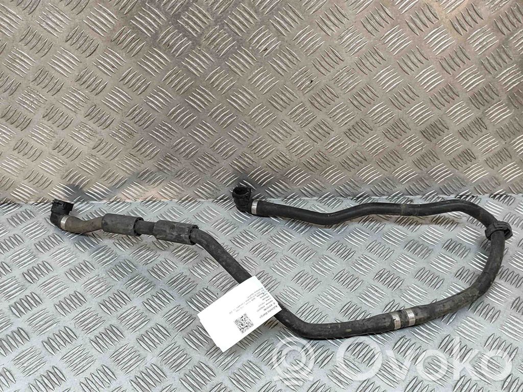 BMW 4 F32 F33 Tubo flessibile del liquido di raffreddamento del motore 