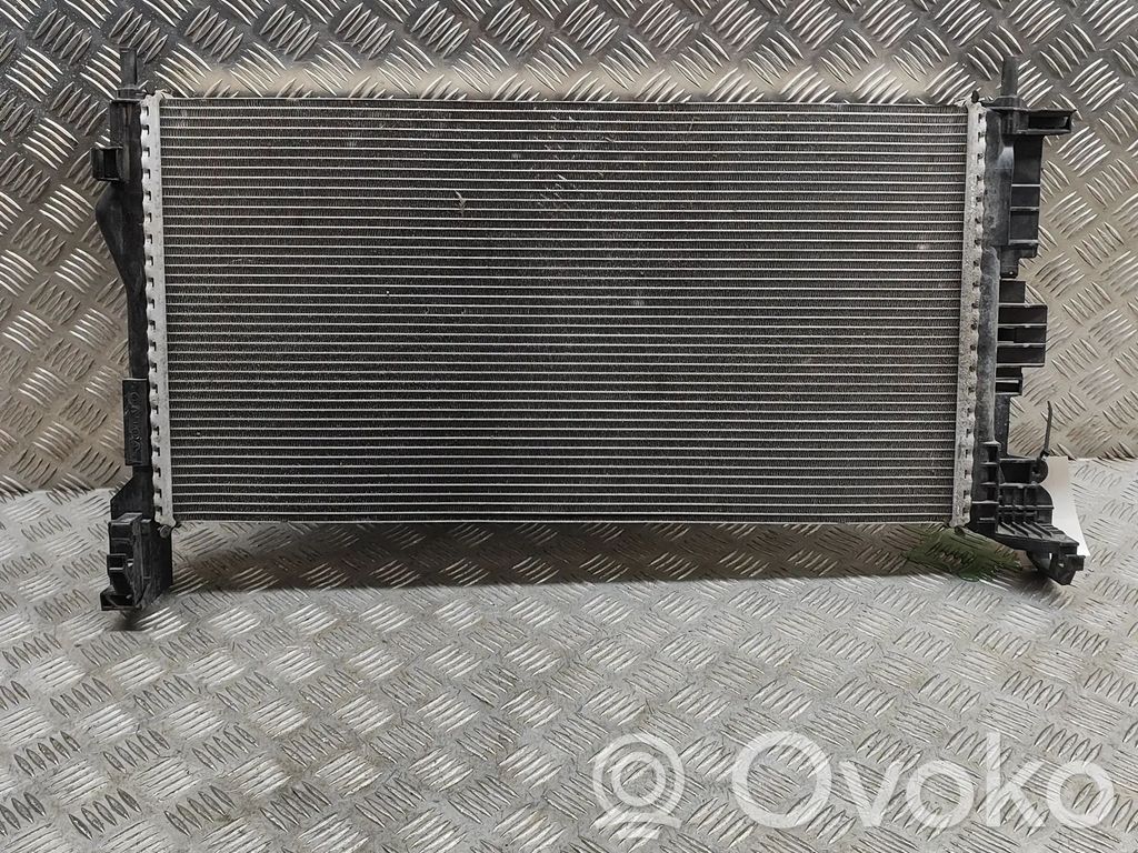 Volvo S90, V90 Chłodnica 