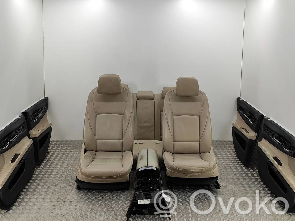 BMW 7 F01 F02 F03 F04 Set interni 
