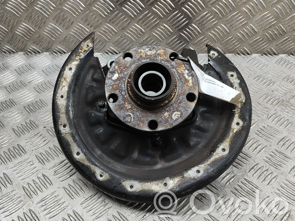 Cubo de rueda trasera   3D0505435G