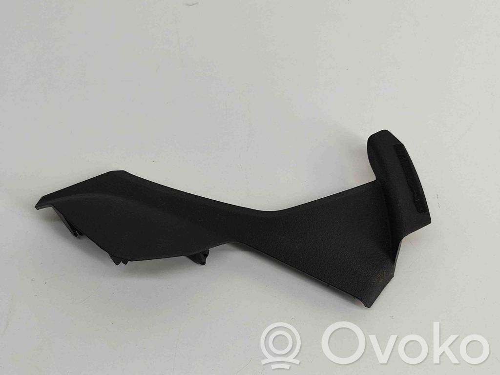 Audi e-tron Dashboard glove box trim 