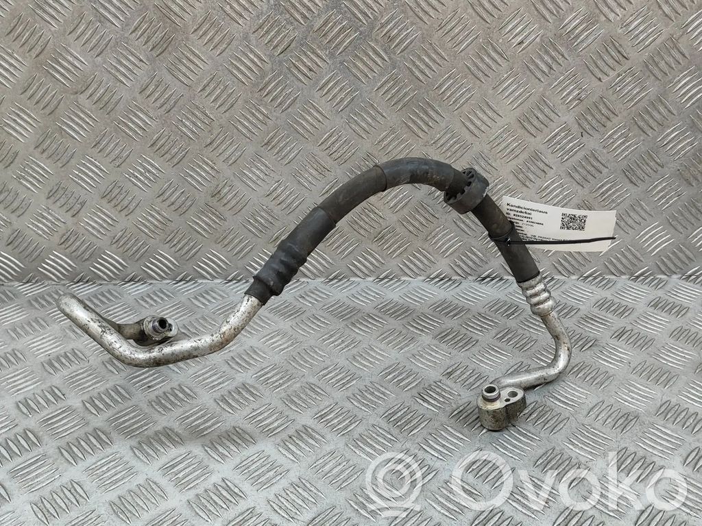 Ilmastointilaitteen putki (A/C)   3C0820721R