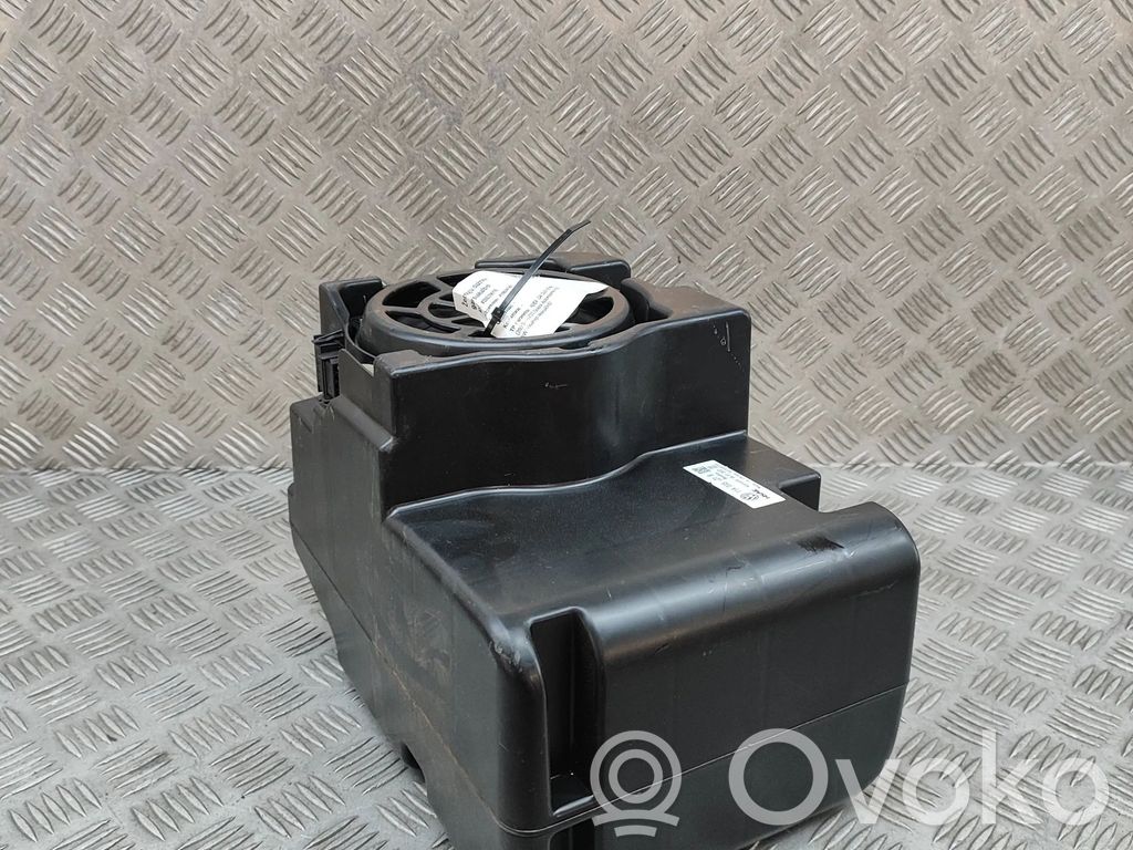 Audi Q4 e-tron Altavoz subwoofer 