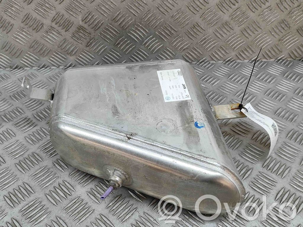 Audi Q8 Serbatoio per sospensioni pneumatiche 