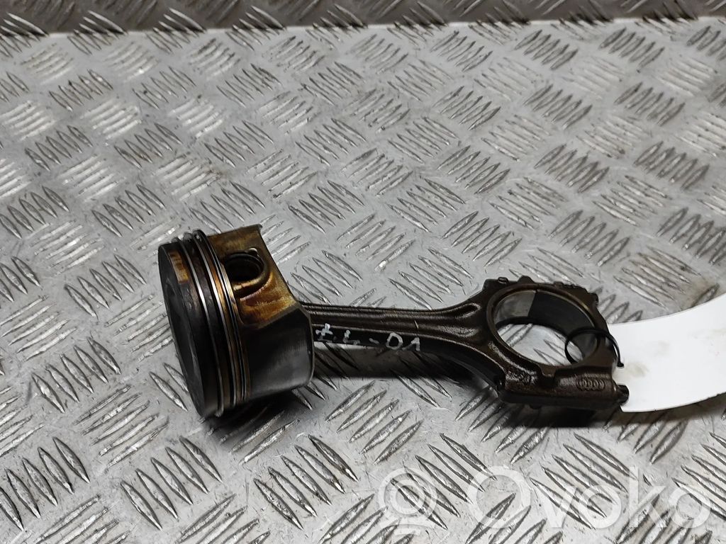 Volkswagen Golf V Pistón 