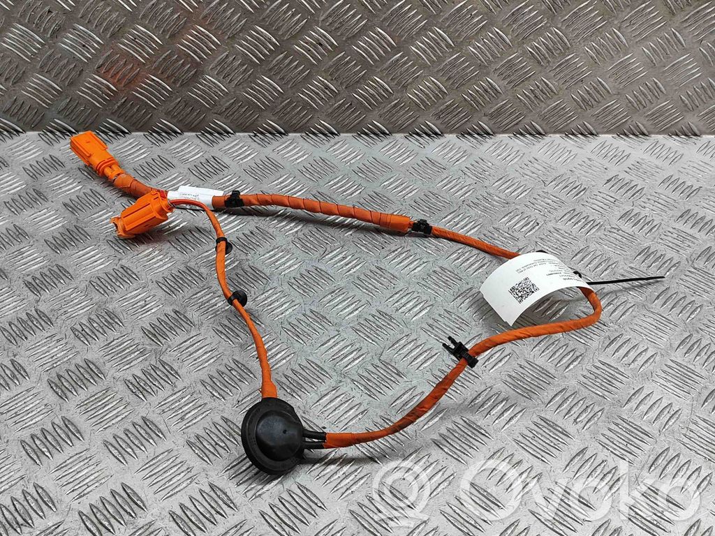 Muu johtosarja   1EA971475E