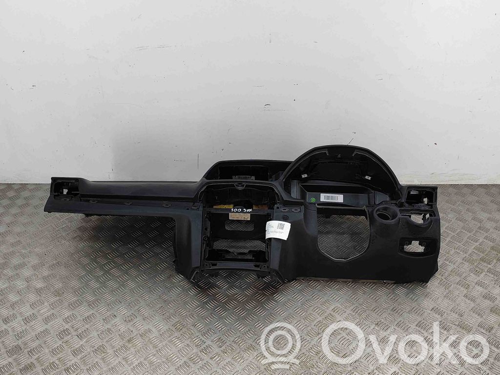 Mercedes-Benz E C207 W207 Panel de instrumentos 