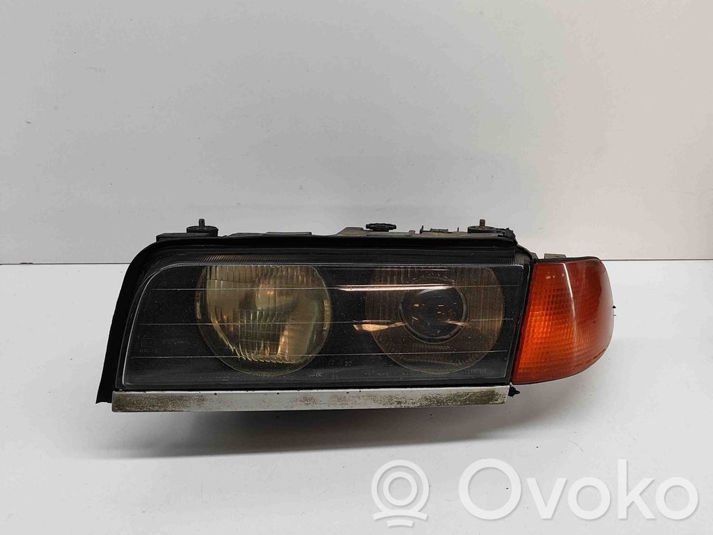 Headlight/headlamp   8352745