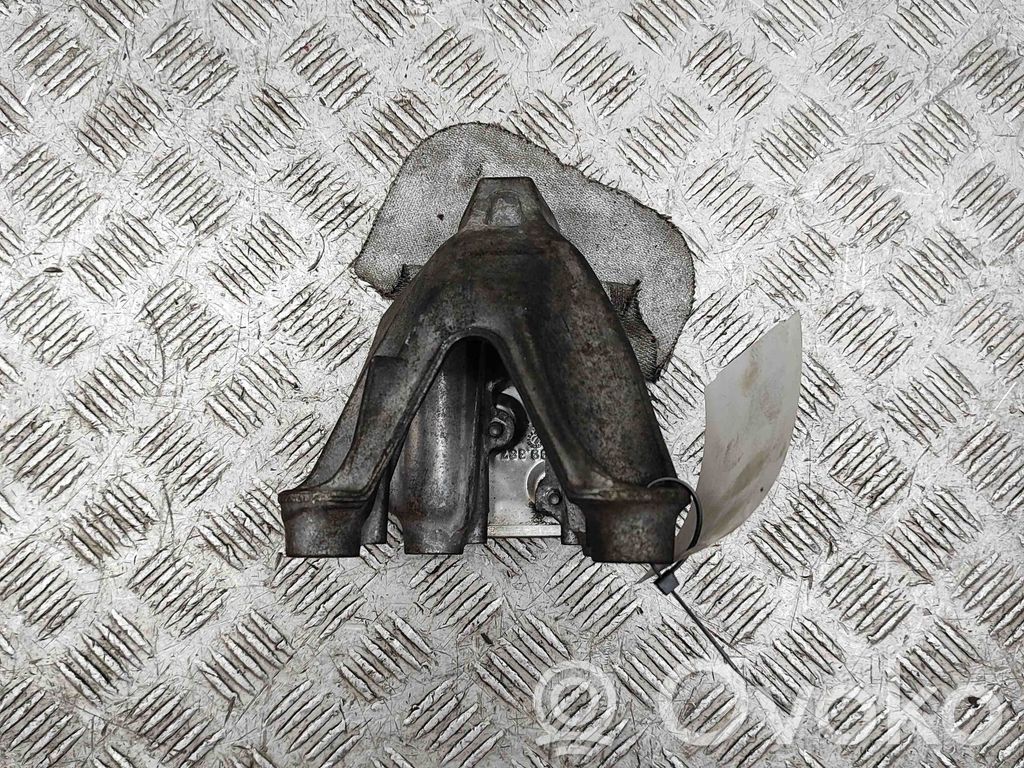 Audi A7 S7 4G Engine mounting bracket 