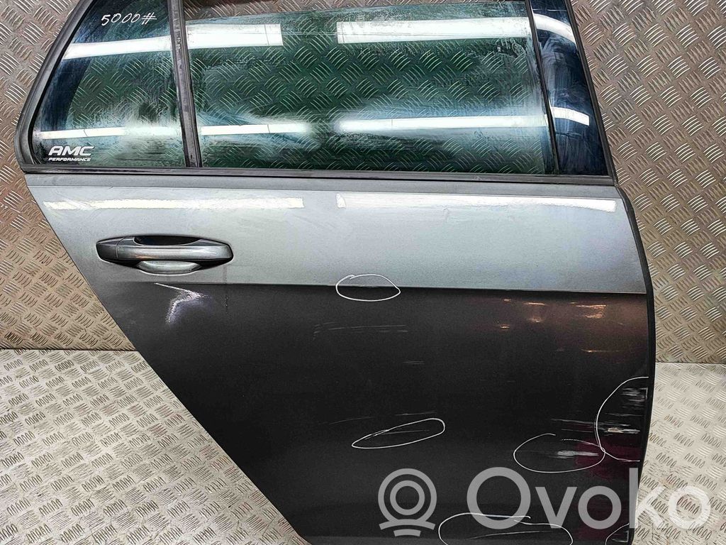 Puerta trasera   5G4833312,5G4833312L