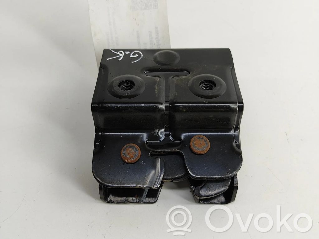 Tetieră scaun spate   8F0885297
