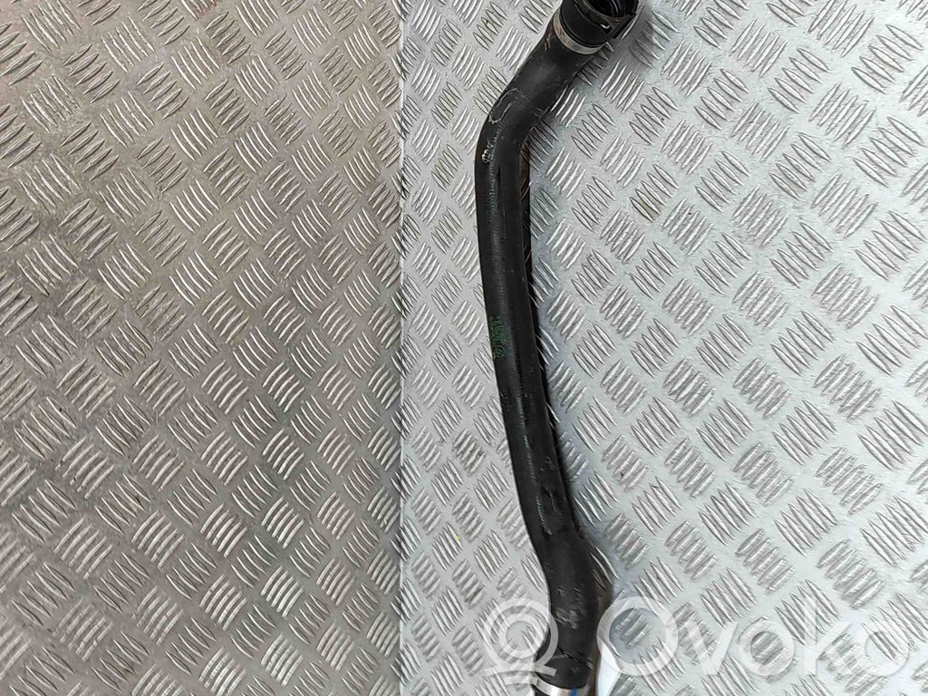 BMW 3 G20 G21 Tubo flessibile del liquido di raffreddamento del motore 