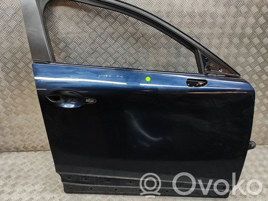 Mazda CX-30 Дверь 