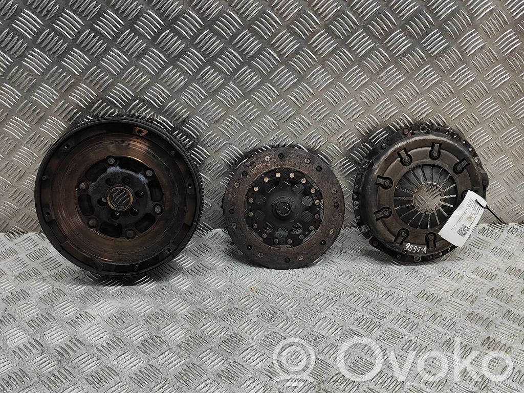Audi A4 S4 B6 8E 8H Kytkinsarja 