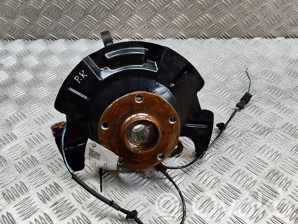 Cubo de rueda delantera   4515161M00