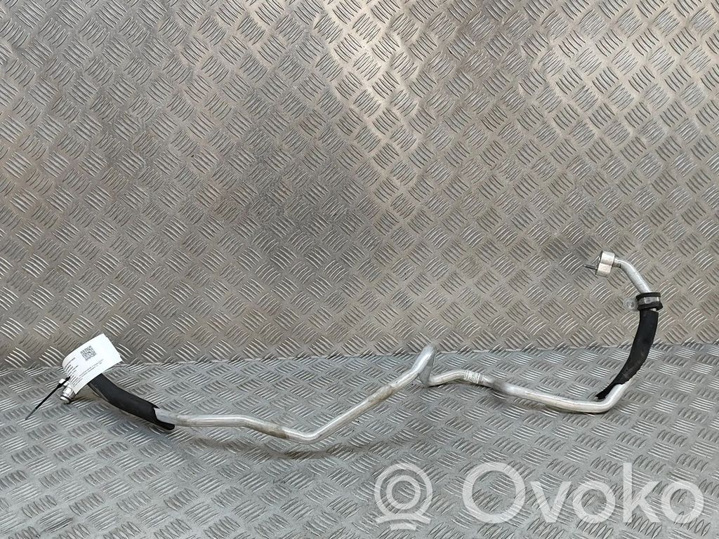 Mercedes-Benz E C207 W207 Tubo flessibile aria condizionata (A/C) 