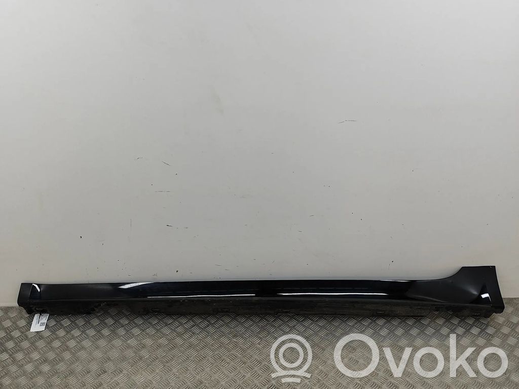 Audi A5 Sill 