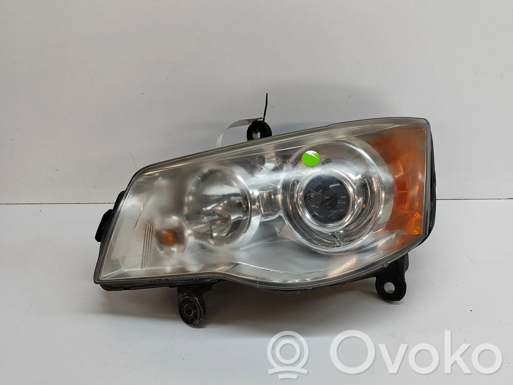 Chrysler Voyager Etu-/Ajovalo 