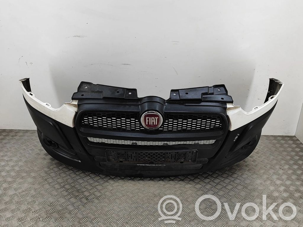 Fiat Doblo Paraurti anteriore 