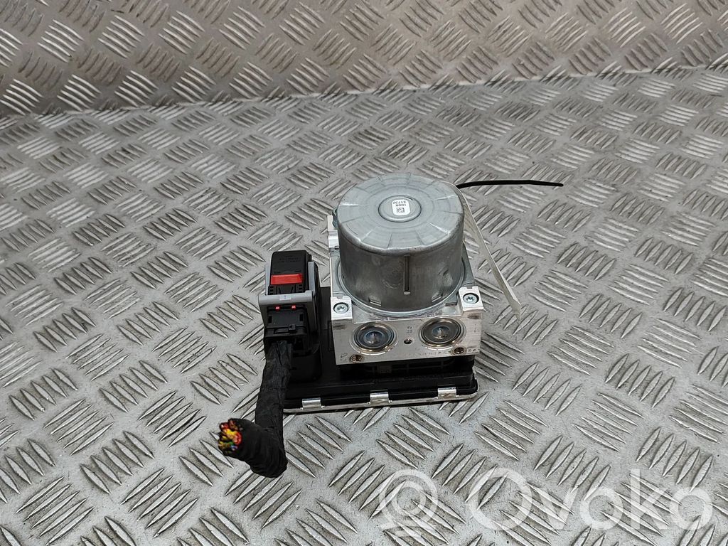 BMW 2 F44 ABS bloks 