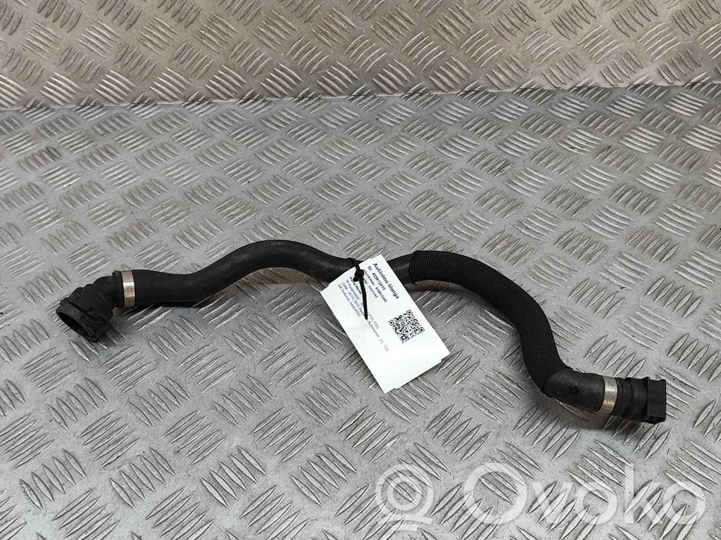 BMW 7 F01 F02 F03 F04 Tubo flessibile del liquido di raffreddamento del motore 