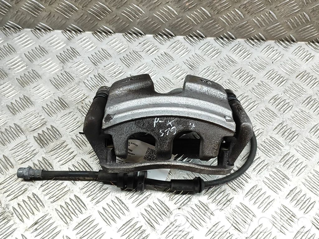 Mercedes-Benz EQA Etujarrusatula 