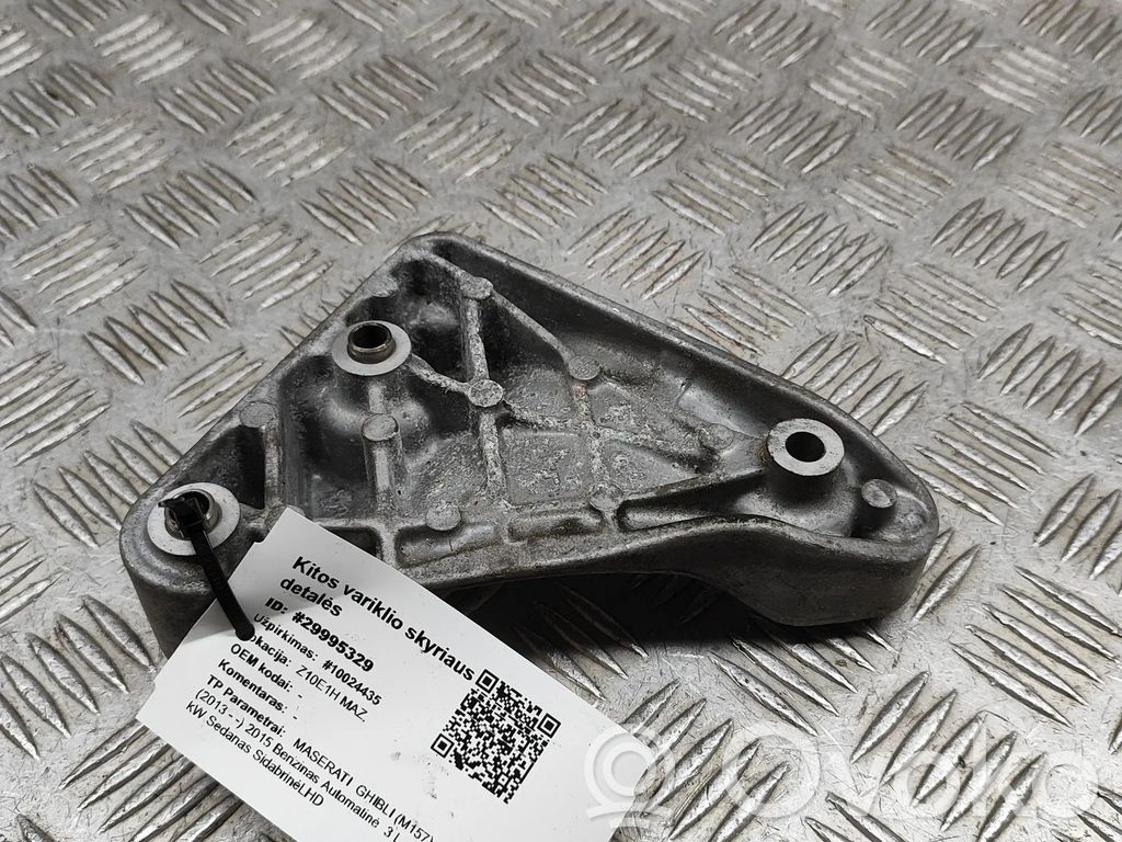 Engine mounting bracket   311689