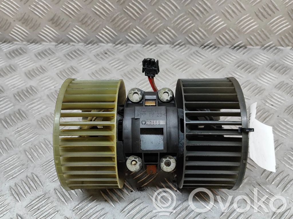 BMW 3 E46 Mazā radiatora ventilators 