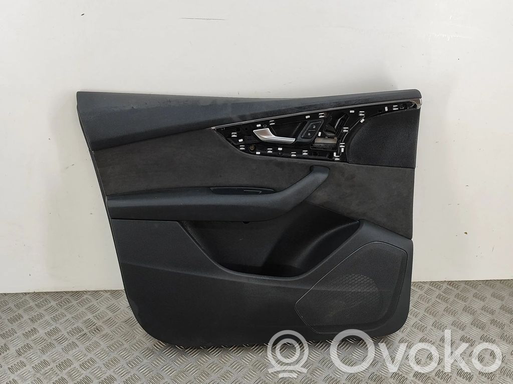 Audi Q7 4M Boczki / Poszycie drzwi przednich 