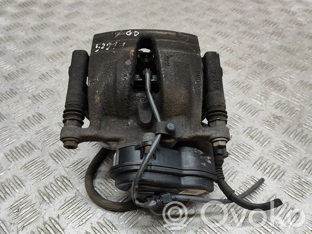 Audi Q7 4M Galinis suportas 