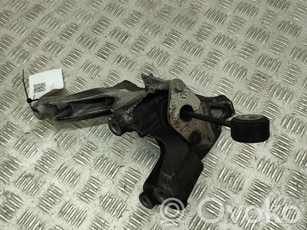 Audi A4 S4 B9 8W Engine mounting bracket 