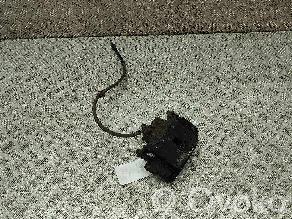 Nissan Juke I F15 Etujarrusatula 