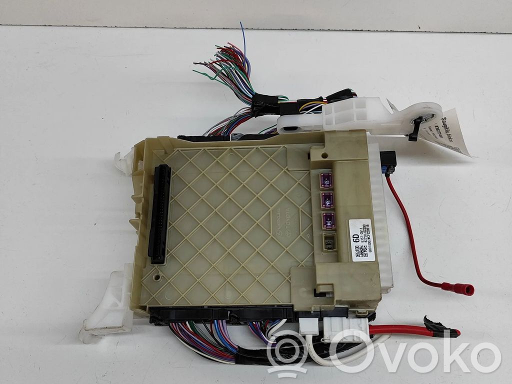 Toyota Corolla E210 E21 Saugiklių blokas 