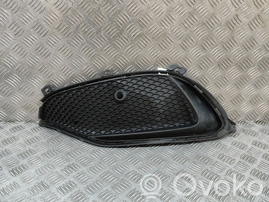 Mercedes-Benz CLA C117 X117 W117 Atrapa chłodnicy / Grill 