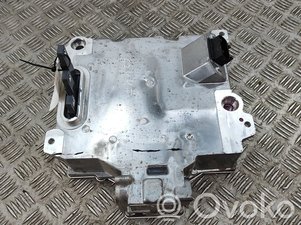 Inversor/convertidor de voltaje   0EF907080J