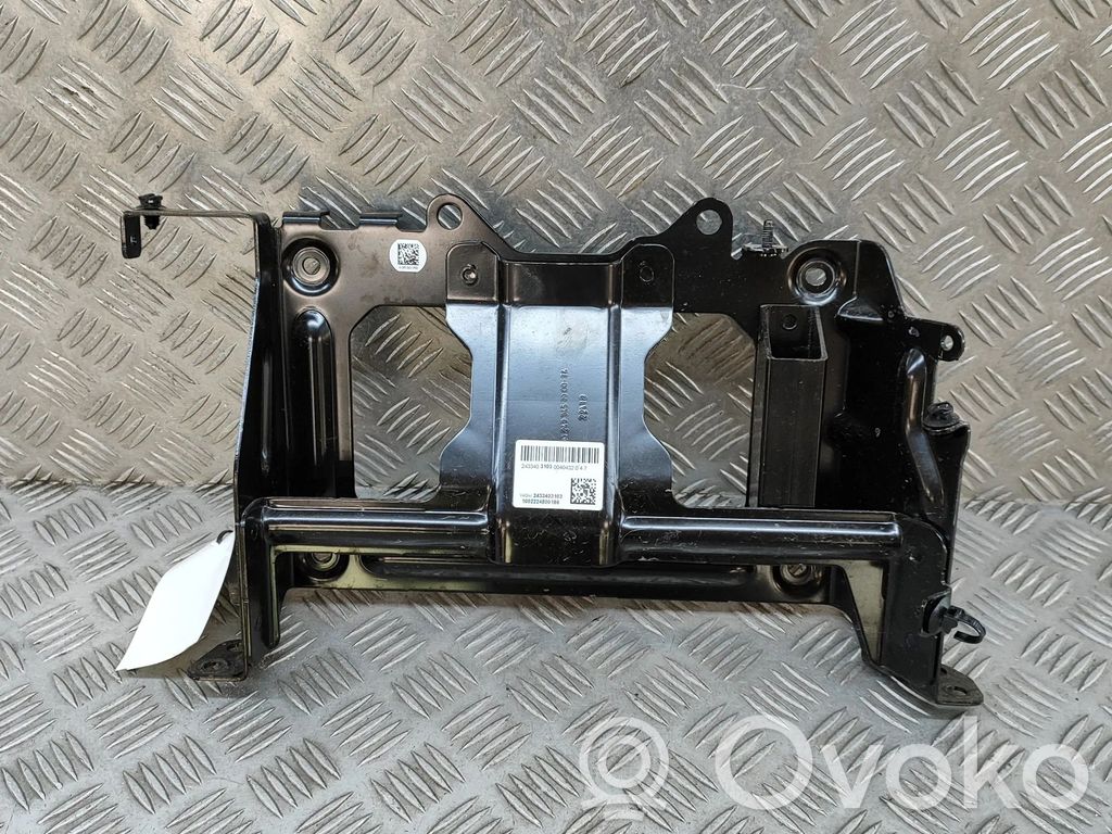 Mercedes-Benz EQA Other body part 