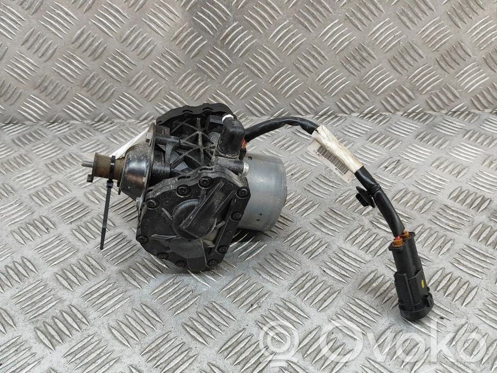 Opel Vivaro Pompe à vide 