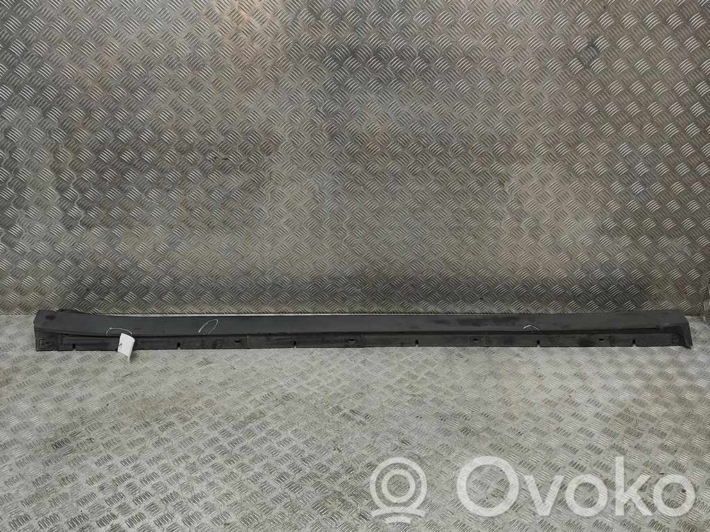 Porsche Cayenne (9Y0 9Y3) Listón 