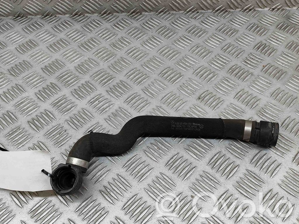 Mercedes-Benz C W205 Tubo flessibile del liquido di raffreddamento del motore