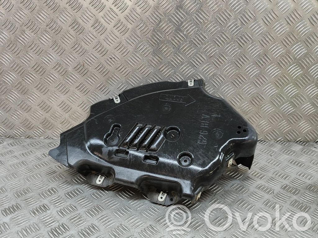 BMW i4 Bamperio dugno apsauga 