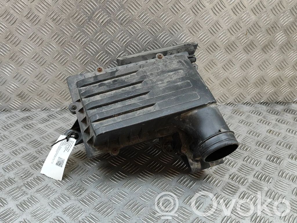 Skoda Octavia Mk3 (5E) Obudowa filtra powietrza 